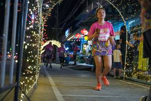 BIB: 18921
                            <button type="button" onclick="openModal(24677154)" class="btn btn-primary btn-sm float-right btn-popup" data-toggle="modal" data-target=".modal-high-quality">
                        <i class="fas fa-shopping-cart"></i> Add to Cart
                    </button>
                                            <button type="button" onclick="isThisMe(24677154, true)" class="btn btn-success btn-sm float-right btn-popup btn-isme hidden" data-toggle="tooltip" data-placement="bottom" title="นี่คือรูปของคุณใช่ไหม คลิกที่นี่เพื่อเอาเข้าอัลบั้ม">
                        <i class="fas fa-plus"></i> Add to album
                    </button>
                    <button type="button" onclick="isThisMe(24677154, false)" class="btn btn-warning btn-sm float-right btn-popup btn-isnotme hidden">
                        <i class="fas fa-ban"></i> Remove from album
                    </button>